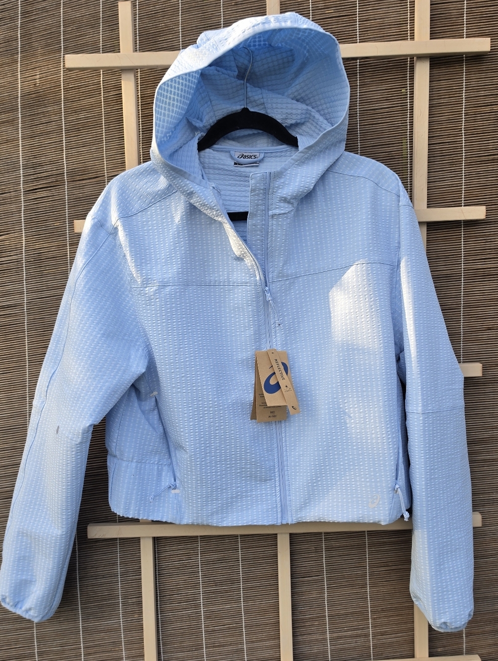 NEW Asics Women Packable Crop Hooded Jacket Size L color Light Blue Check print